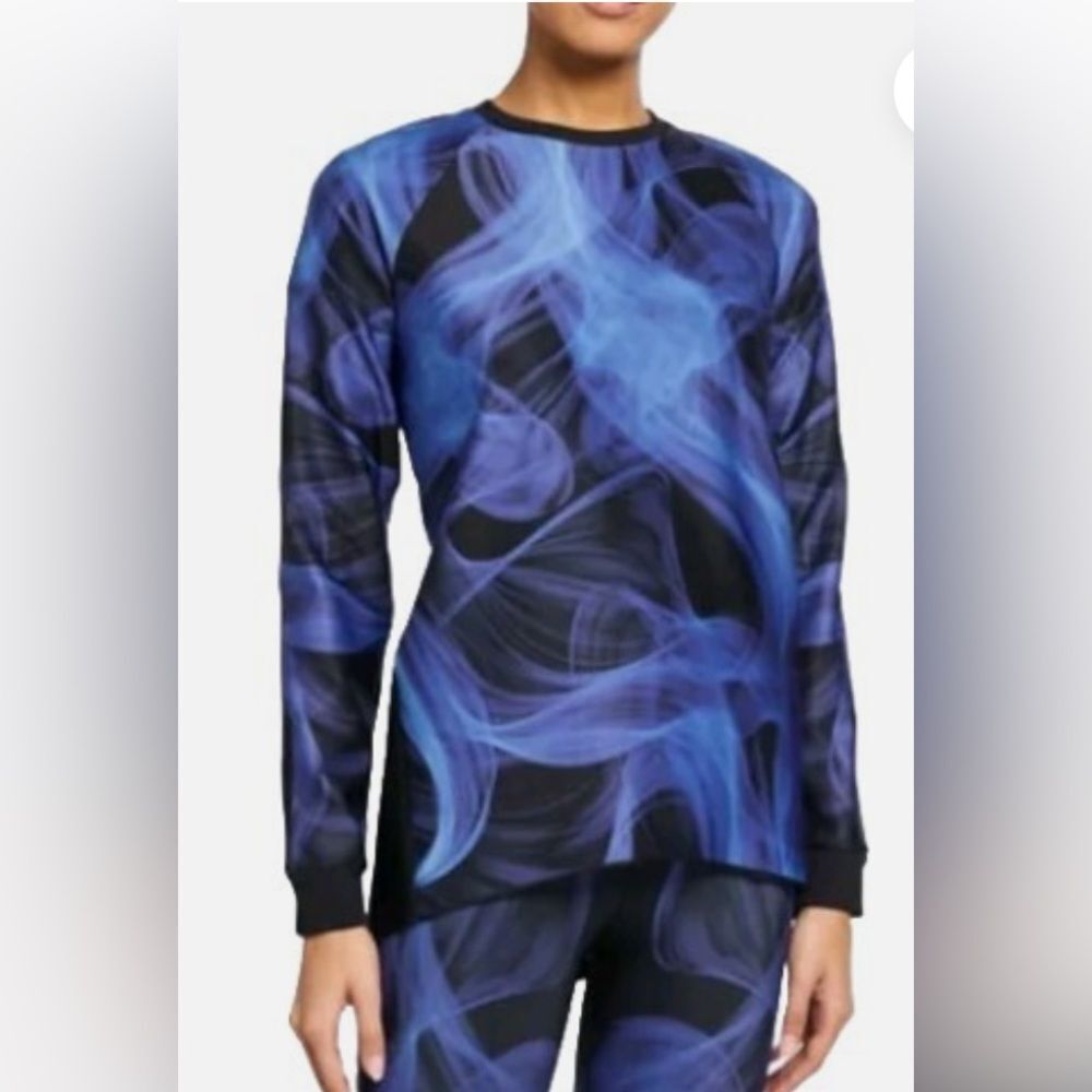 NWOT Ultracor Womens Blue Smoke Print Capella Long Sleeve Top M